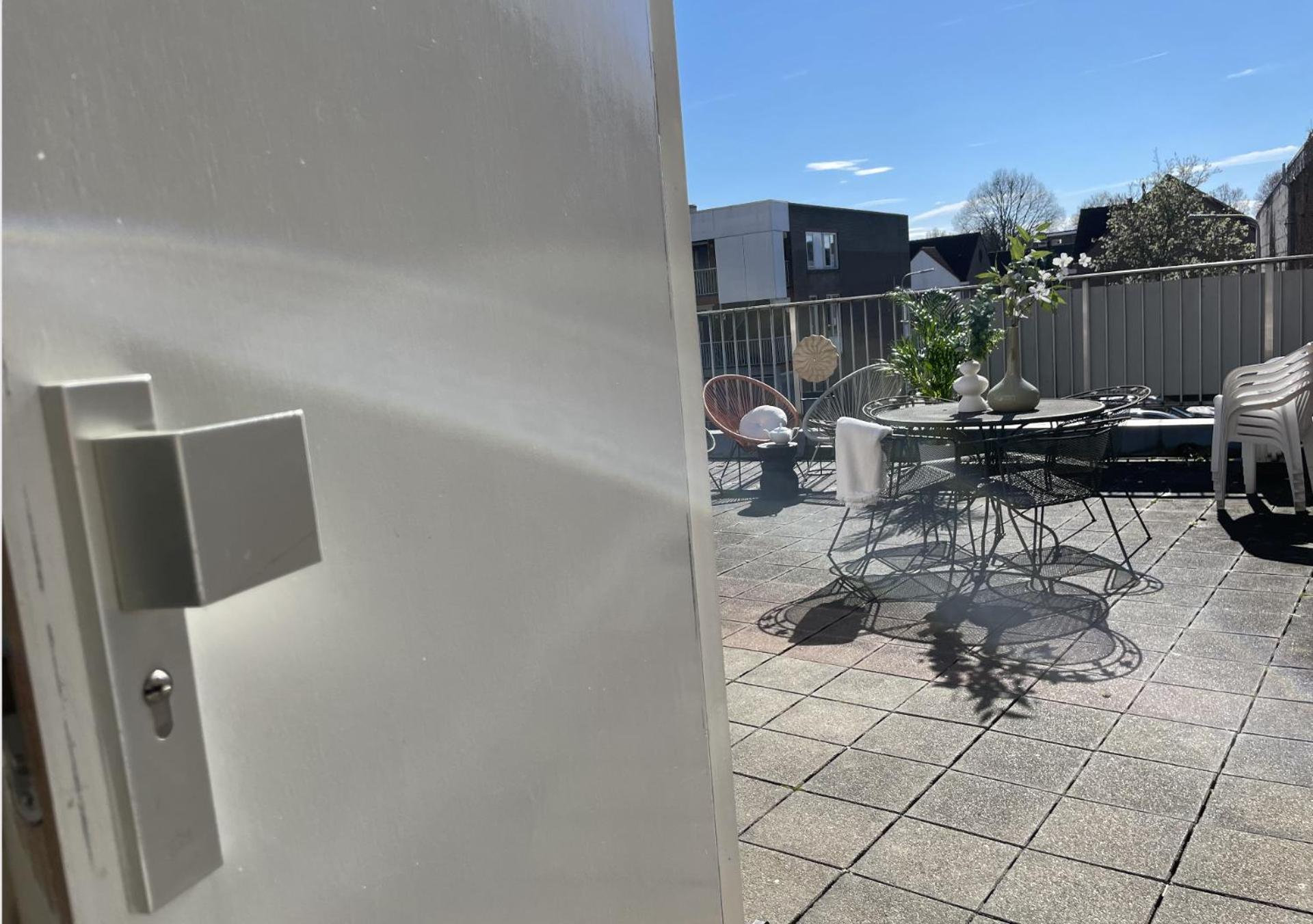 6P Hotspot Wifi Near Poppodium013 And City Center ติลเบิร์ก ภายนอก รูปภาพ