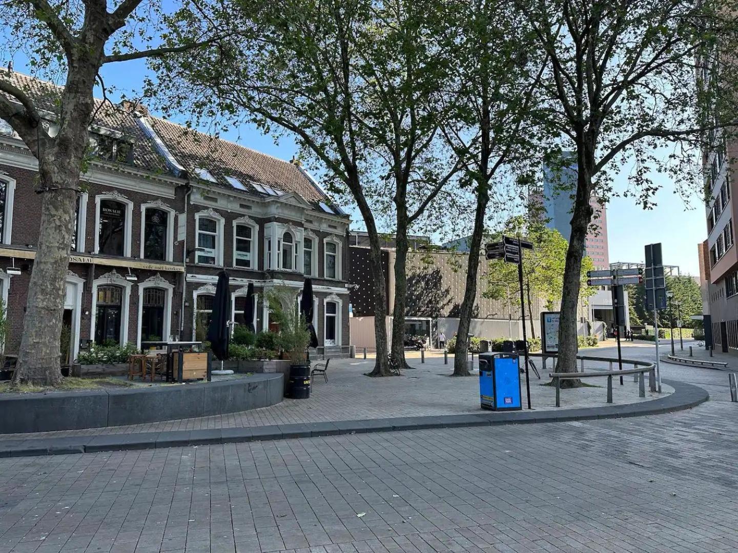 6P Hotspot Wifi Near Poppodium013 And City Center ติลเบิร์ก ภายนอก รูปภาพ